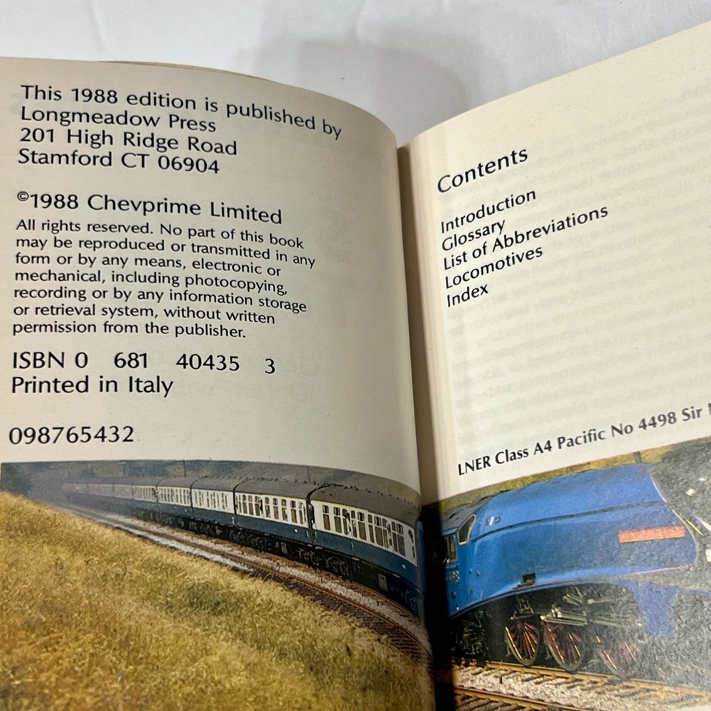 Steam Trains Concise Color Guide Book - Picture 8 of 9